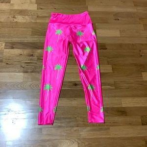 Goldsheep palm tree crop leggings